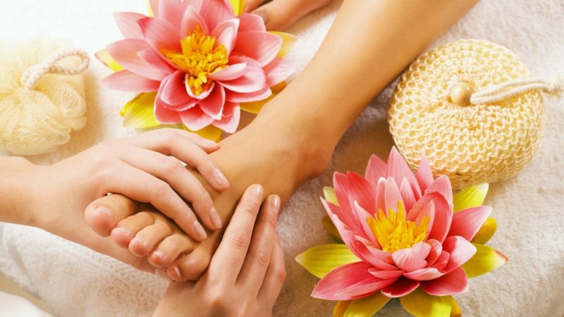 Massage Chân Trị Liệu